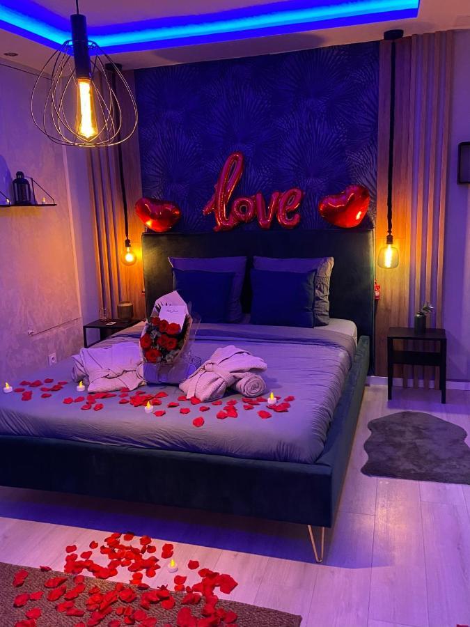 Appartement La Splenzia Spa Jacuzzi Wifi Clim アヴィニョン エクステリア 写真